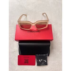 Brand New Salvatore Ferragamo Sunglasses SF1101S 708 54-18-140*2